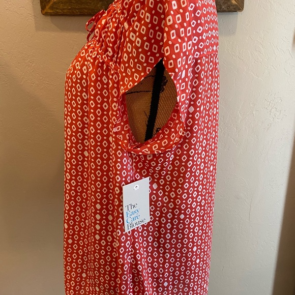 Float Top-NWT - Picture 5 of 6